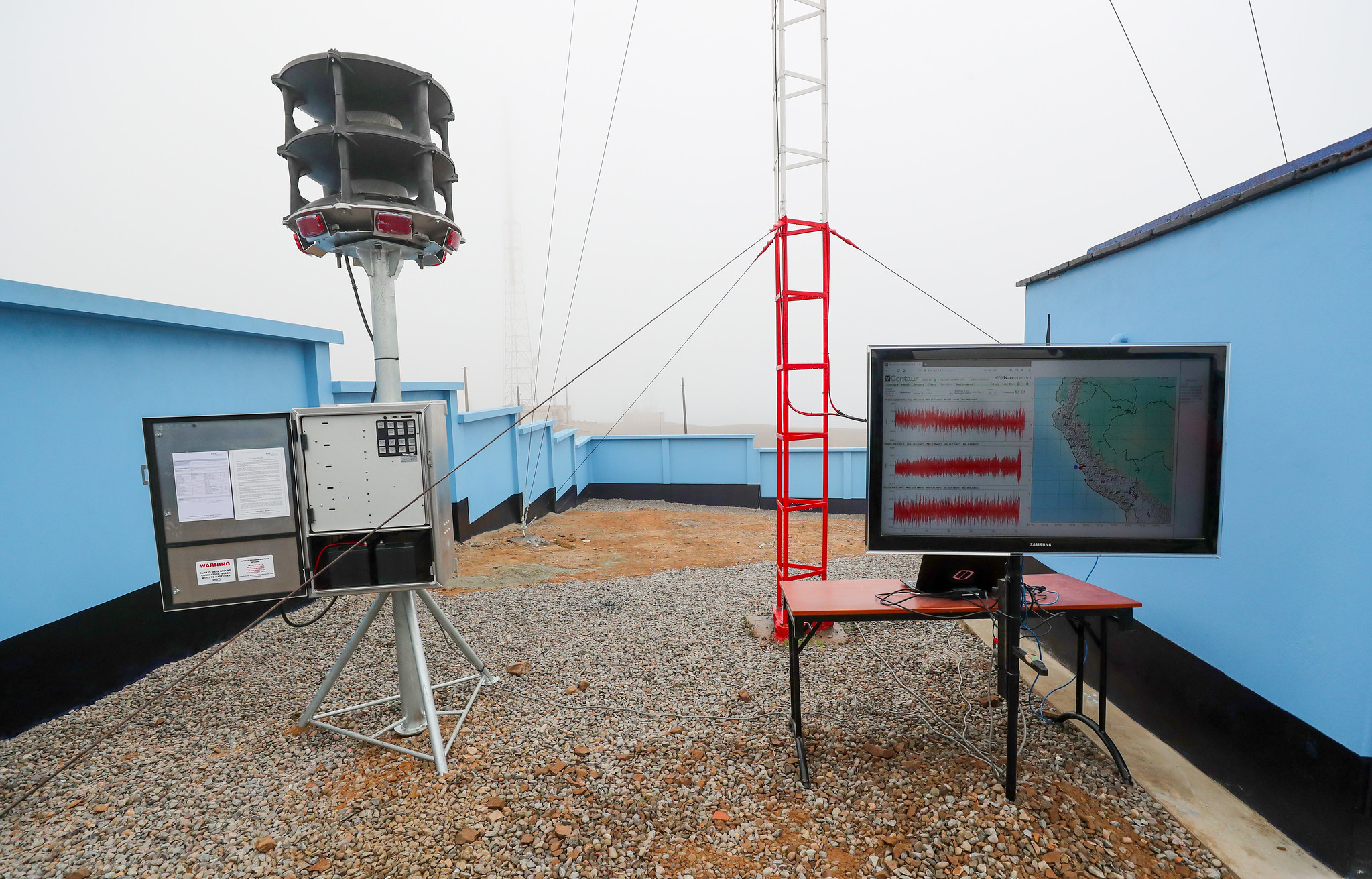 Retrasan instalación de bocinas de alerta temprana ante sismos