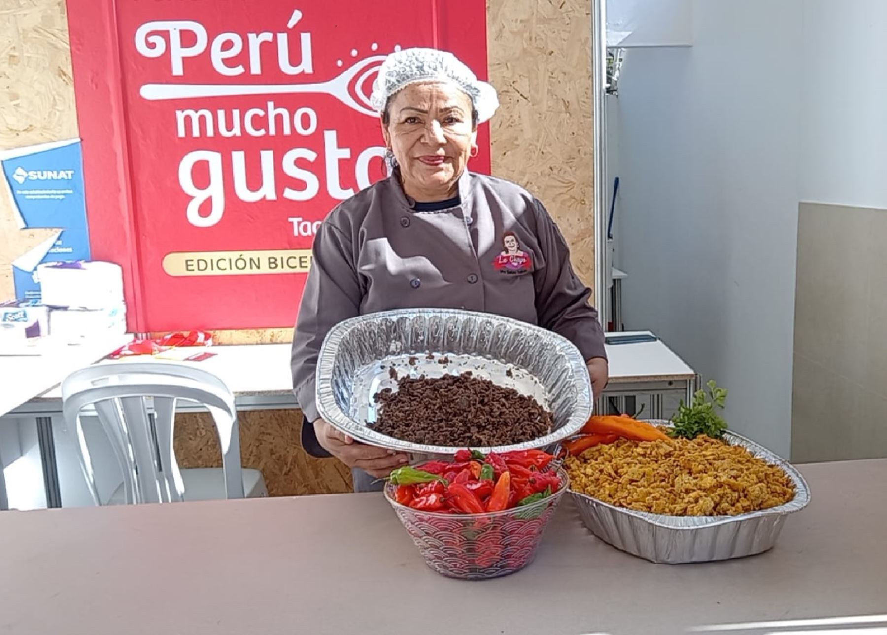 Con más de 100 expositores se inicia feria Perú Mucho Gusto