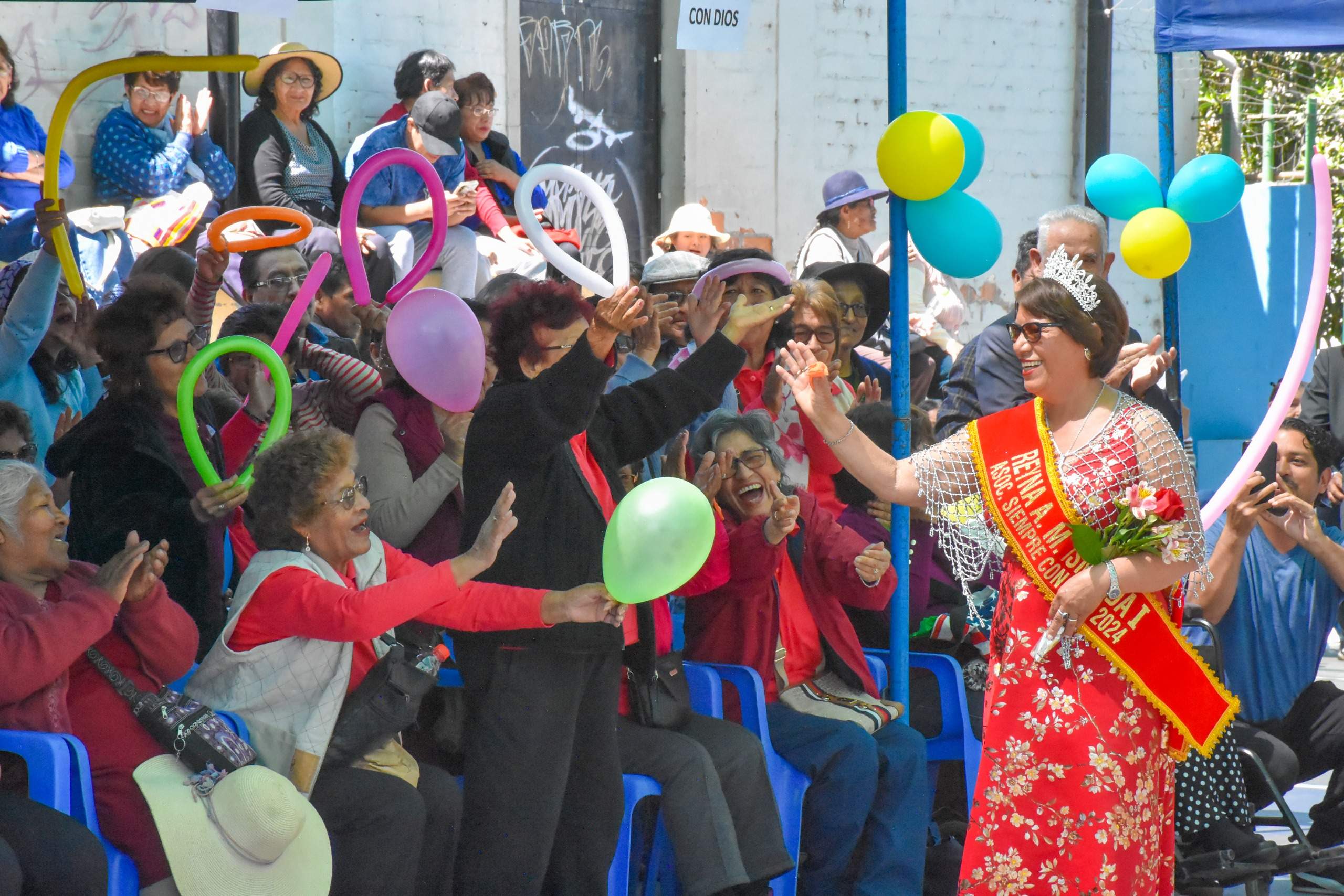 Adultos mayores disfrutaron de agasajo en municipio de JLByR