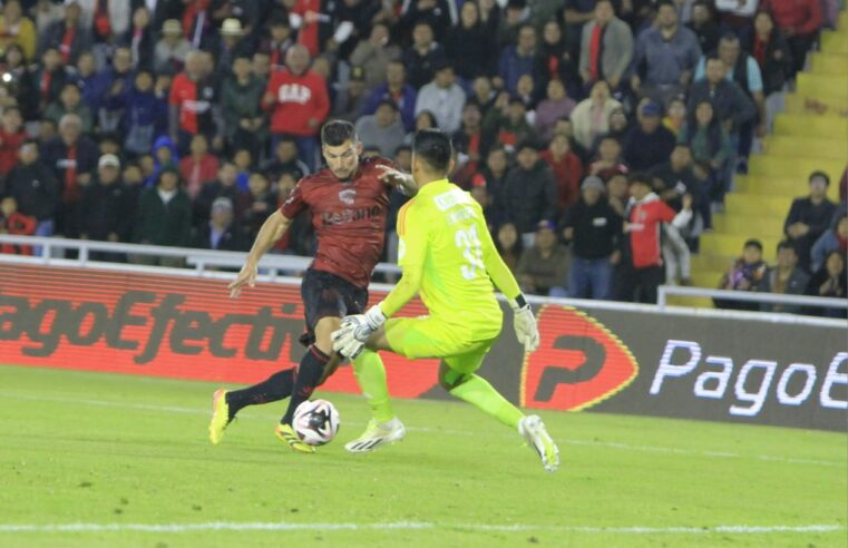 FBC Melgar enfrío a Cristal y lo derrotó con categoría