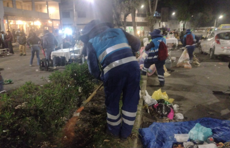 Festejos de Arequipa deja 100 toneladas de basura en el Centro Histórico