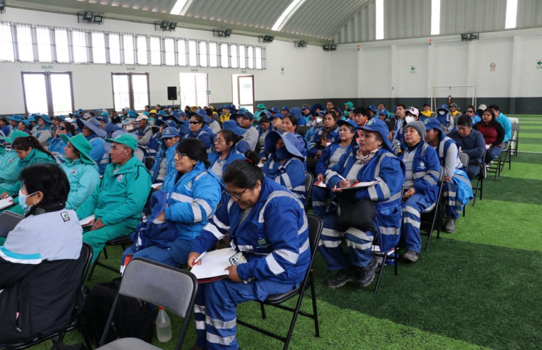 Obreros municipales de Islay se capacitan en seguridad y salud ocupacional