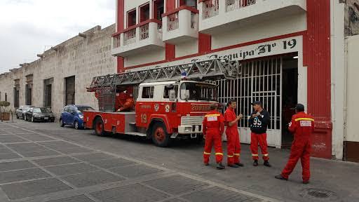 Compañía más antigua de Arequipa sigue presentando necesidades 