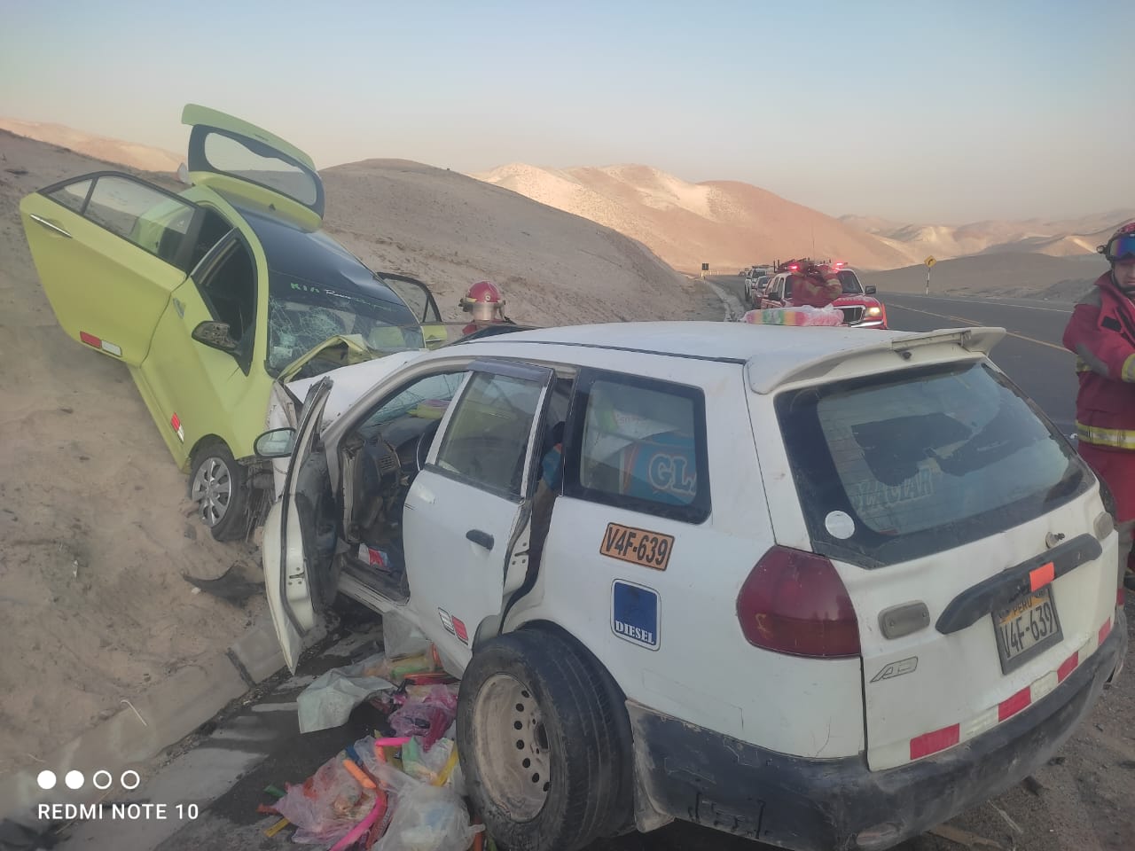 Tres heridos deja choque frontal en Arequipa