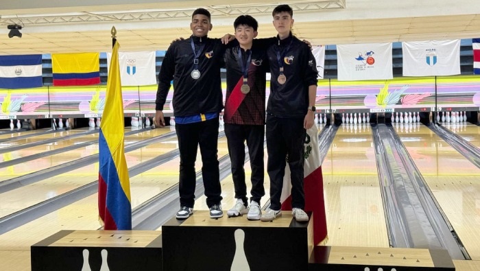 Adrián Tokashiki gana el primer oro para Perú en Panamericano Juvenil de bowling