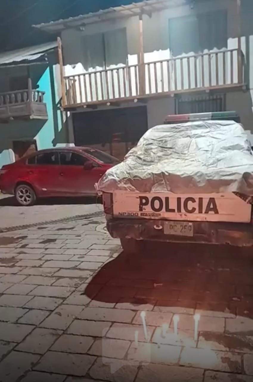 Dos hermanos fallecen en accidente vehicular en La Unión 