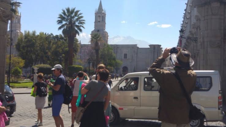 Establecimientos públicos de Arequipa no brindan seguridad a Turistas