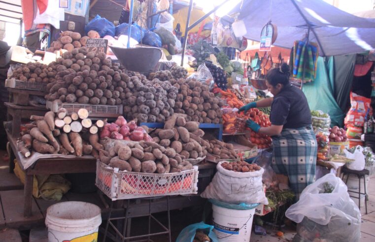 Papa, aceituna y kión suben de precio en los mercados