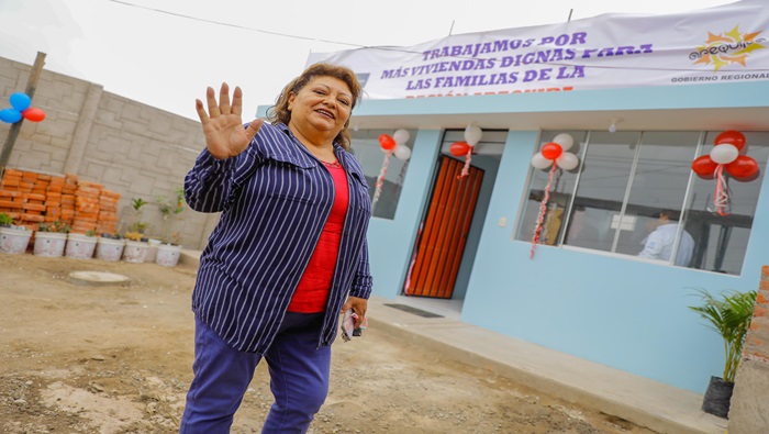 Entregan en Islay 21 viviendas  construidas con el bono canon