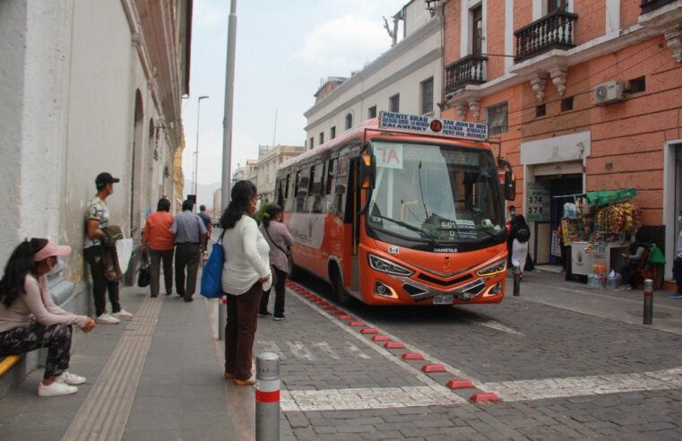 Proponen que las combis solo sean un 25% de sistema de transporte en Arequipa