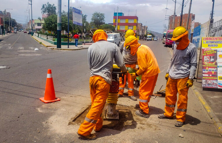 Cierran tramos II y III de la Avenida Jesús