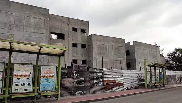 Nadie sabe cuándo terminarán las obras del colegio Luis H. Bouroncle