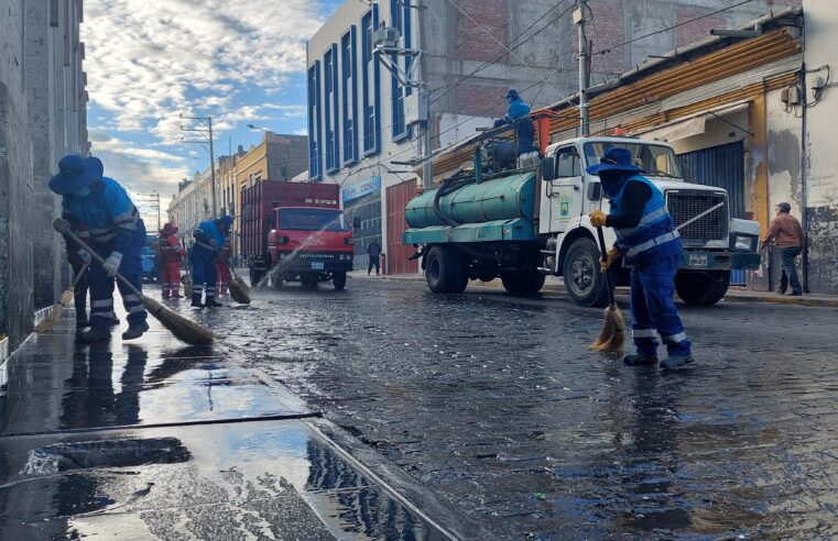 Madrugarán para dejar limpio el Centro Histórico tras Halloween