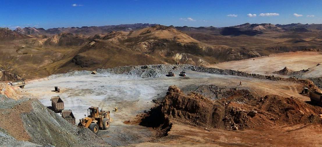 Minera Aruntani también contaminó la reserva de agua en Pasto Grande