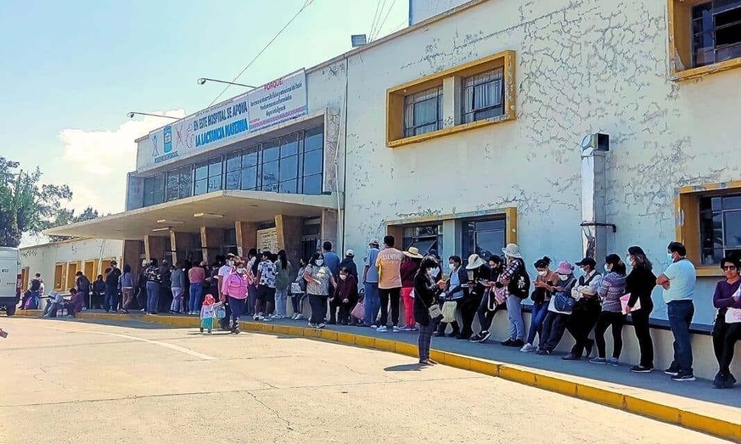 En este momento estás viendo Faltan 900 médicos para cubrir la demanda en Arequipa