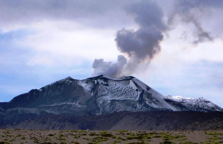 Sabancaya ocasiona 18 explosiones diarias