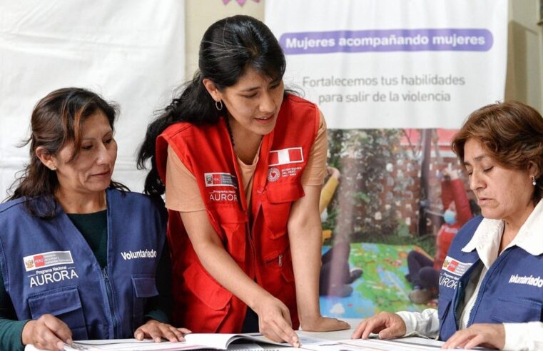 Capacitan a lideresas voluntarias para apoyar víctimas de violencia