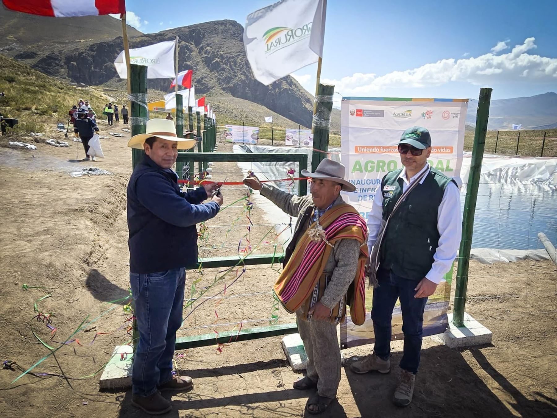 Nuevo reservorio de agua beneficia a productores de Orcopampa