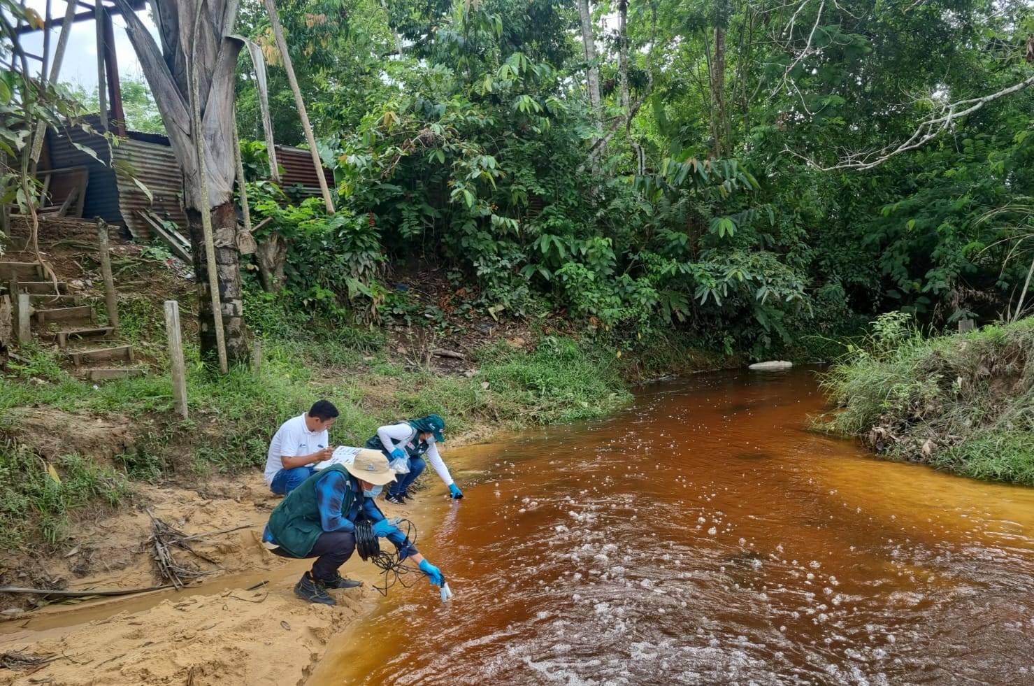 ANA lidera monitoreo conjunto de la calidad del agua del río Huallaga