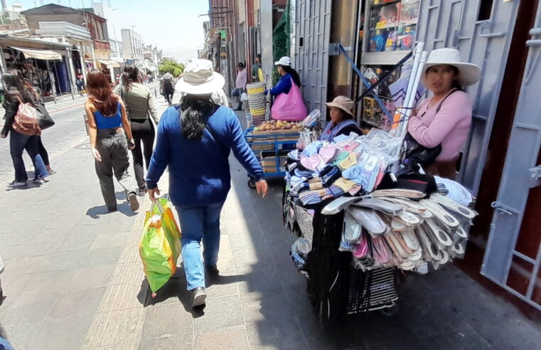 Fiestas de fin de año contribuyen a incrementar informalidad laboral en Arequipa