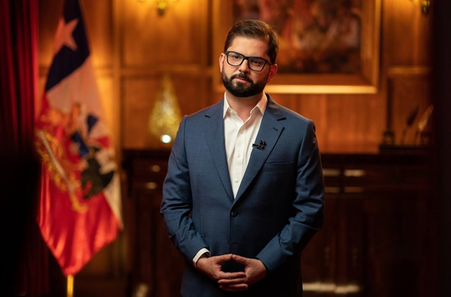 Gabriel Boric, presidente de Chile confirmó llegada a Perú