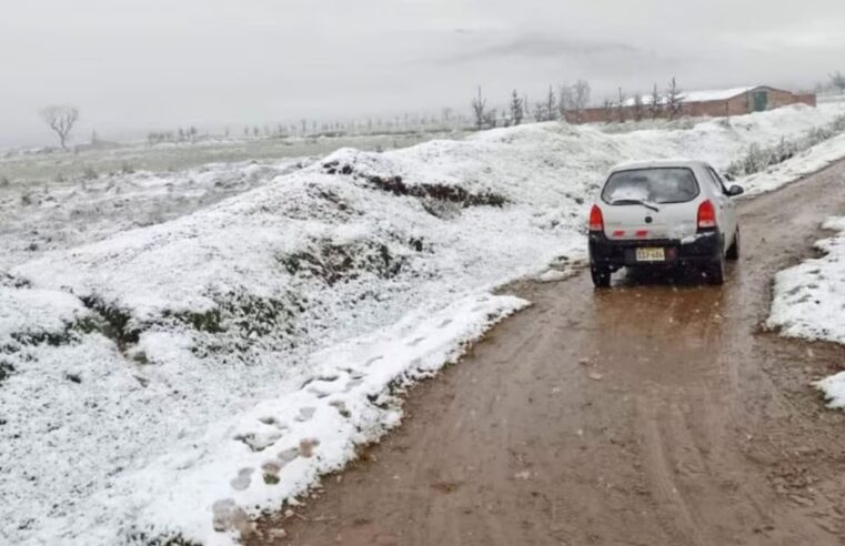 Fuertes lluvias, nieve y granizo persistirán en la Sierra hasta el 26