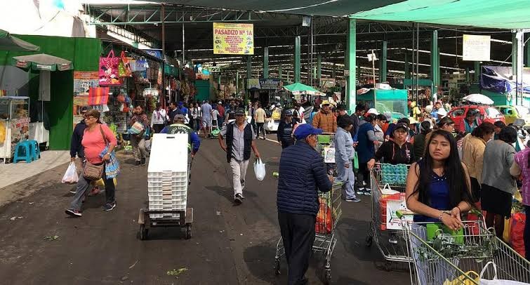 Comerciantes de la Plataforma Andrés Avelino Cáceres piden mayor seguridad