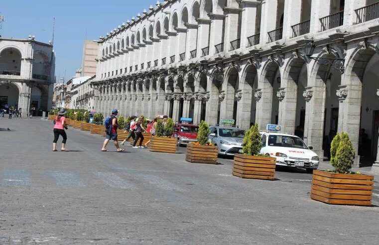 No más carros en la Plaza de Armas de Arequipa