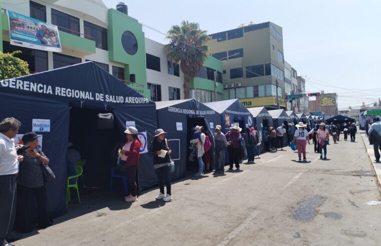 Más de 2 mil atenciones durante campaña de salud en Majes