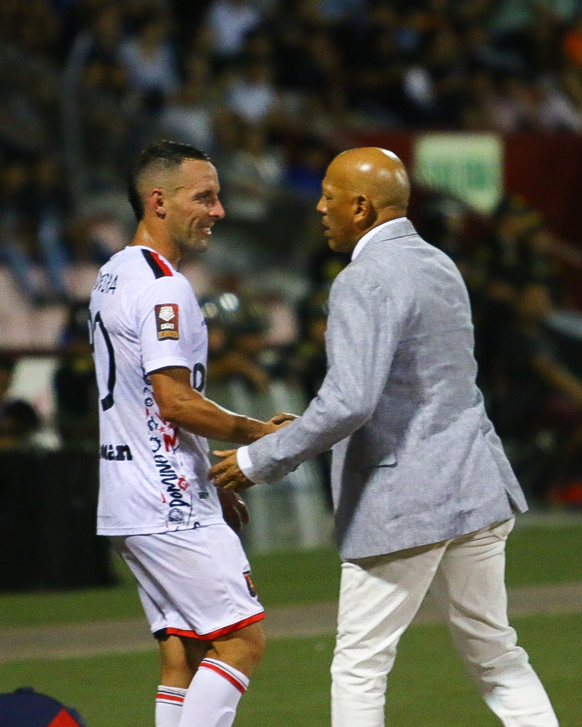 Proponen a Roberto Mosquera como técnico de Perú