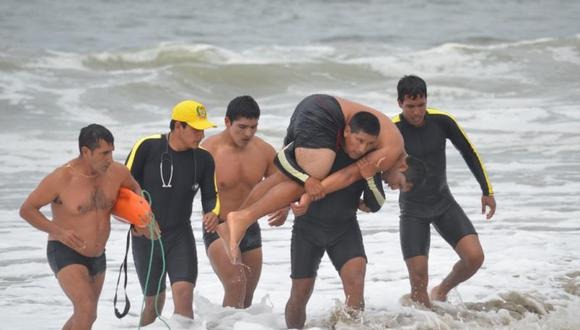 “Si has bebido, por favor no te metas al mar”