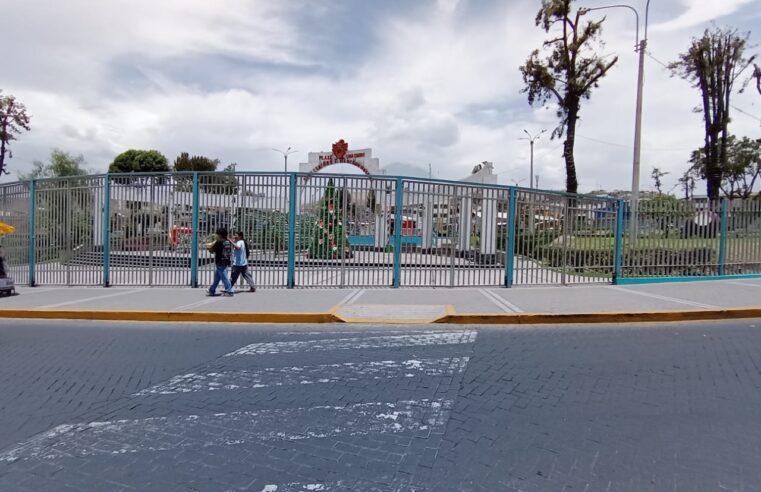 Mariano Melgar: Cierran el parque Umachiri porque los vecinos se roban los adornos navideños.