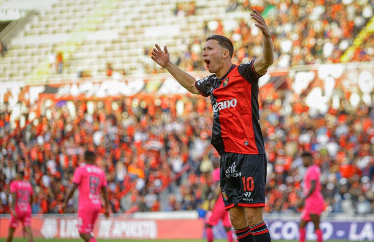 14-1: Tomás Martínez se queda en el FBC Melgar