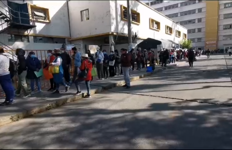 ¡¡¡Colas que enferman!!! Se triplicó el número de pacientes en el hospital Honorio Delgado