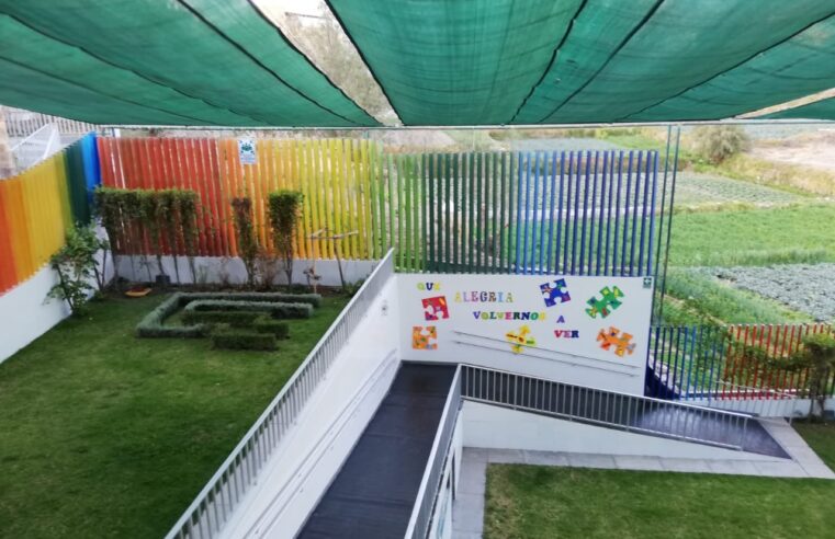 Hurtan mobiliario educativo en cuna-jardín de Cayma