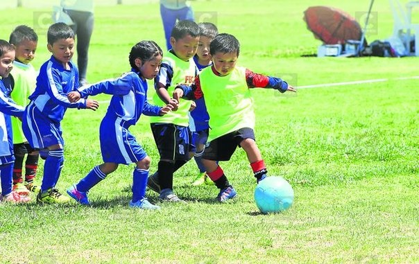 Alistan vacaciones útiles para niños y jóvenes en Cayma