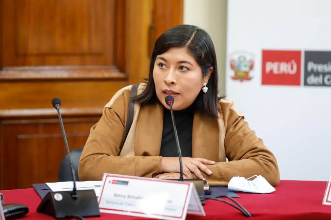 Fiscalía solicitó ampliar por 18 meses prisión preventiva contra Betssy Chávez