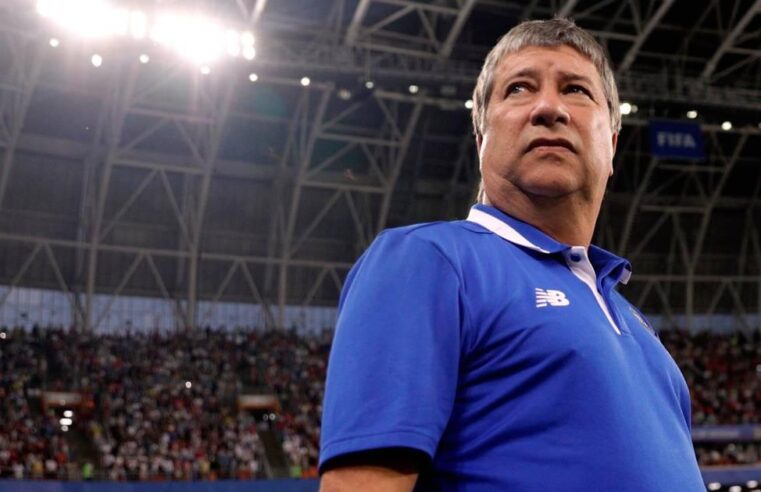 Llegada del «Bolillo» Gómez cada vez más lejana a UTC