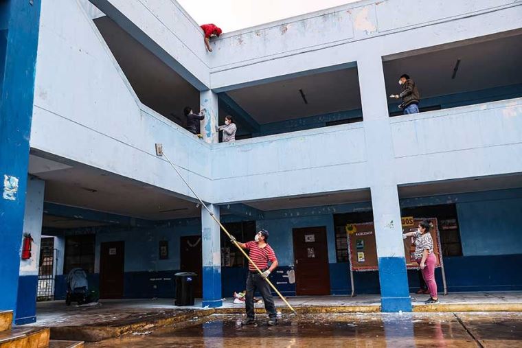 Transferirán más de S/ 30 millones para mantenimiento de 6,366 colegios