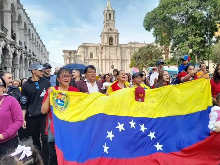 Venezolanos en Arequipa agredecen el apoyo de Perú