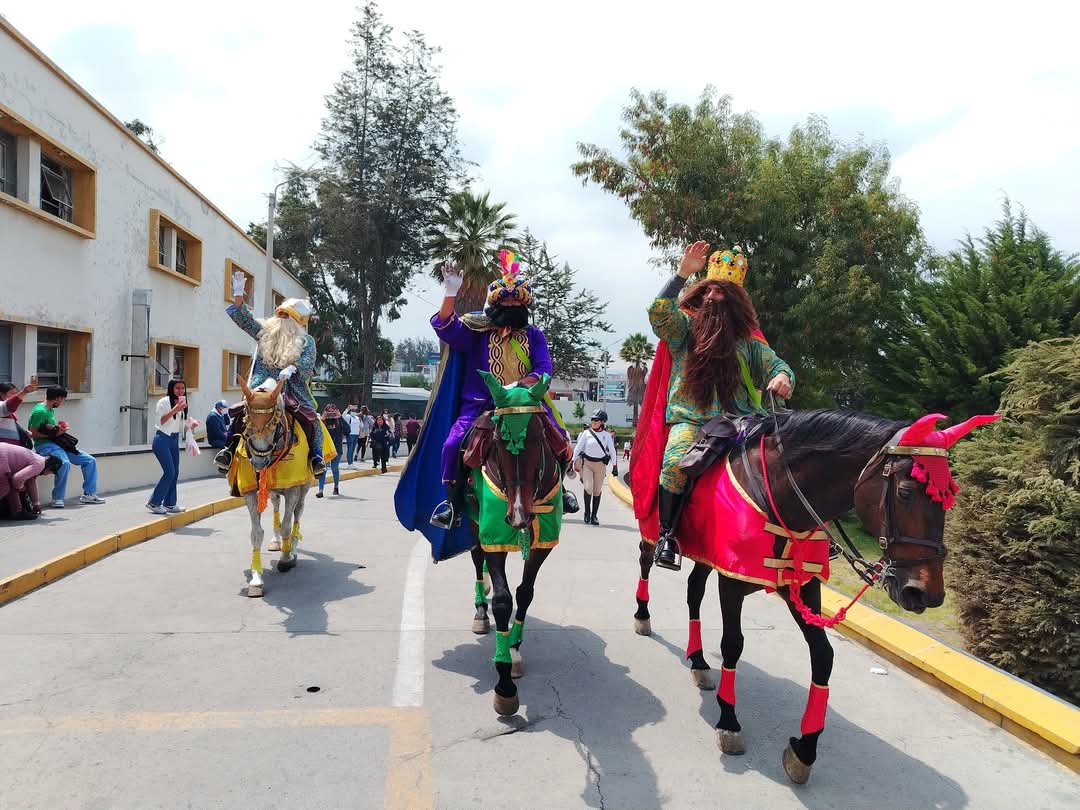 Así se vivió la tradicional Bajada de Reyes en Arequipa