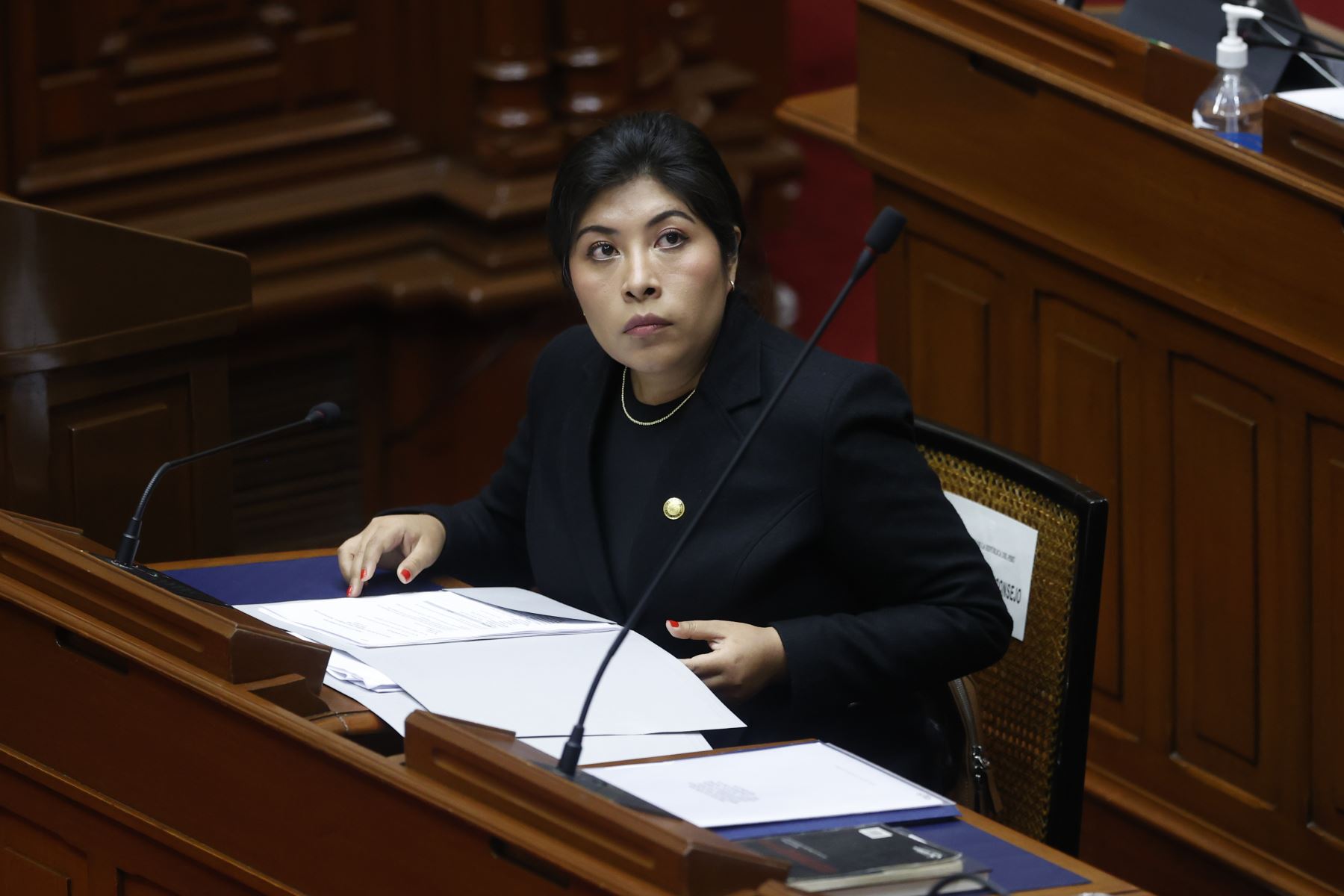 Fiscalía pide al PJ elevar a 18 meses prisión preventiva contra Betssy Chávez