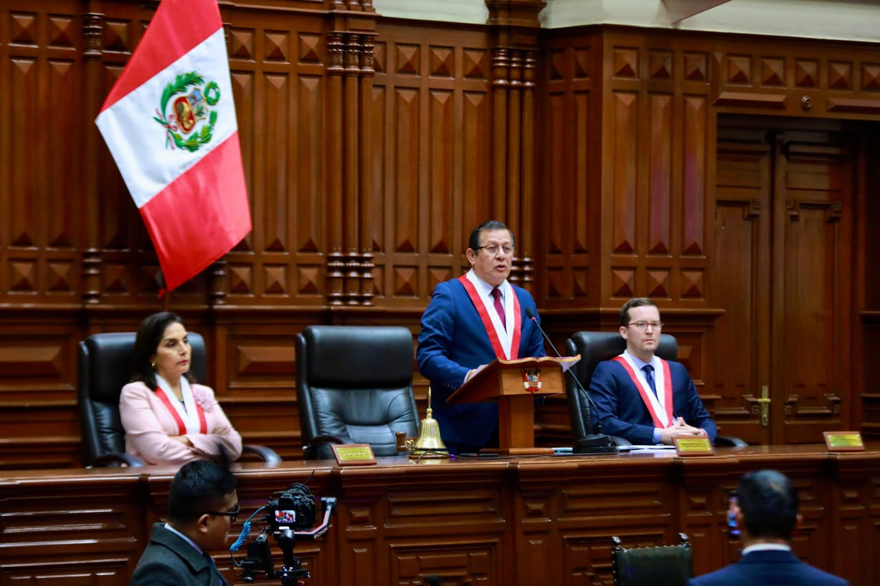 Congreso: promueven moción de censura contra Eduardo Salhuana