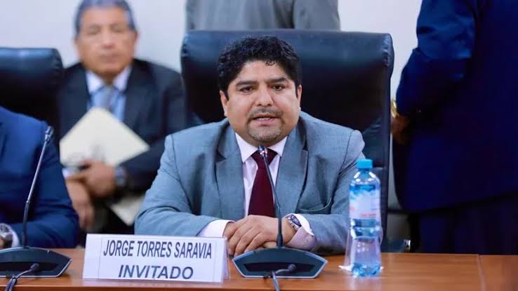 Soto dice que Torres Saravia no fue contratado por la Mesa Directiva