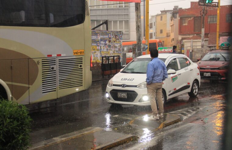 Cinco provincias en riesgo por activación de quebradas por lluvias