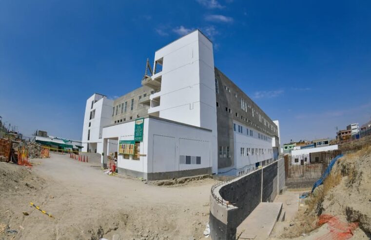 Aplazan aprobación de expedientes para hospitales en Arequipa