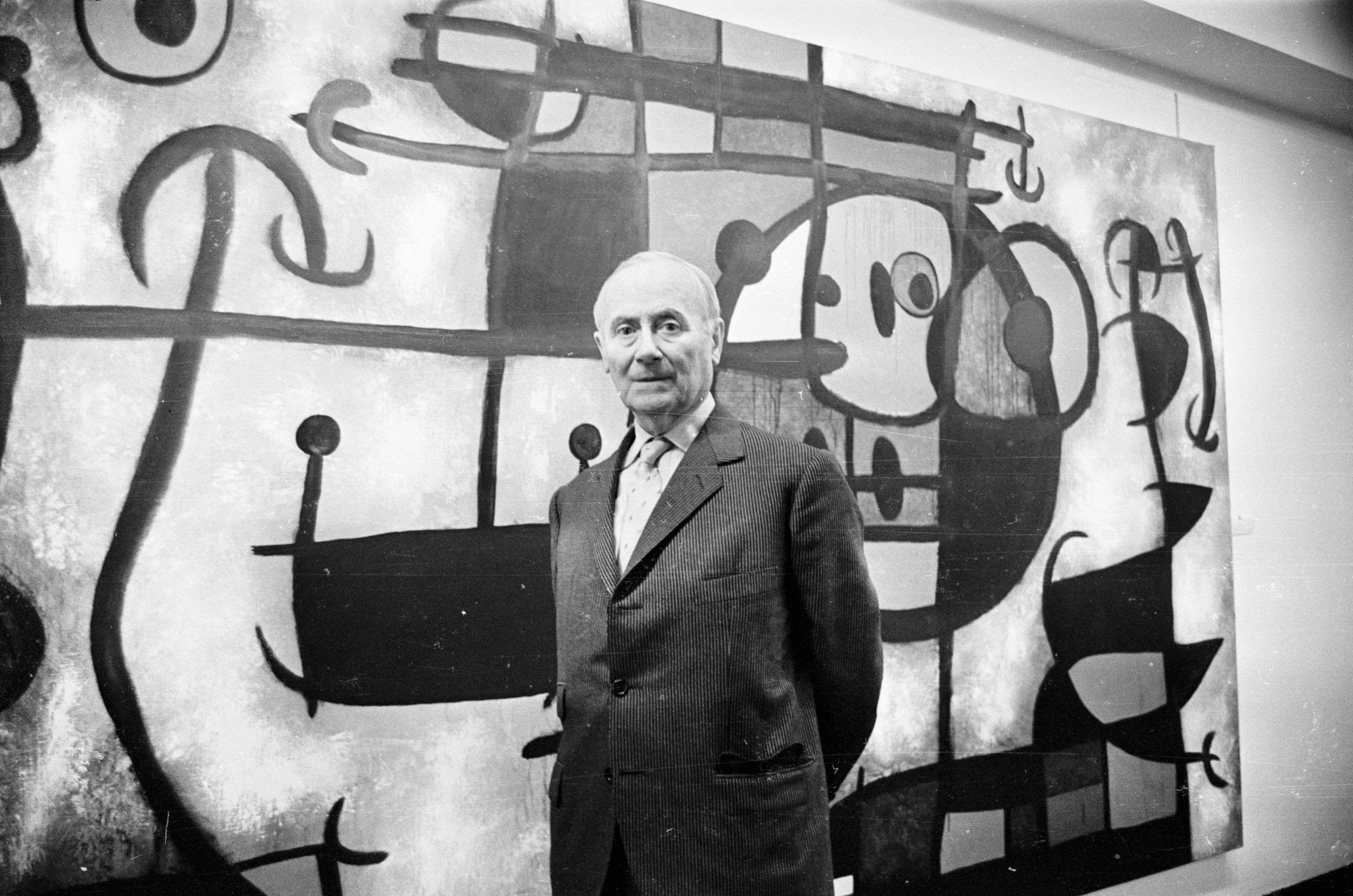 MIRÓ, GENIAL PINTOR SURREALISTA