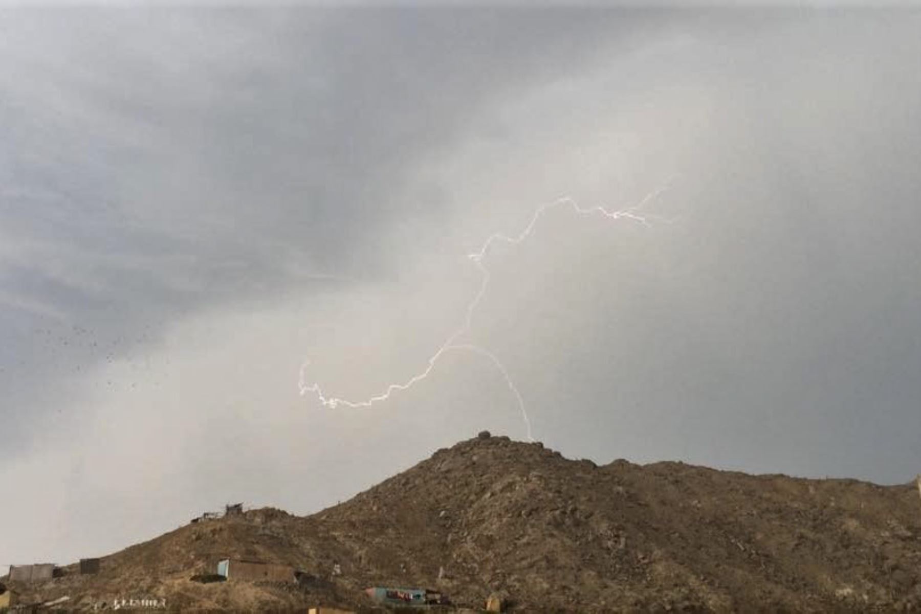 Advierten tormentas eléctricas en zonas altas de la región Arequipa