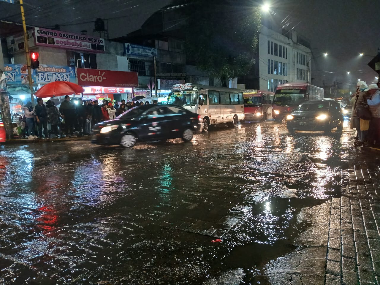 «La ciudad de Arequipa debe adoquinarse»