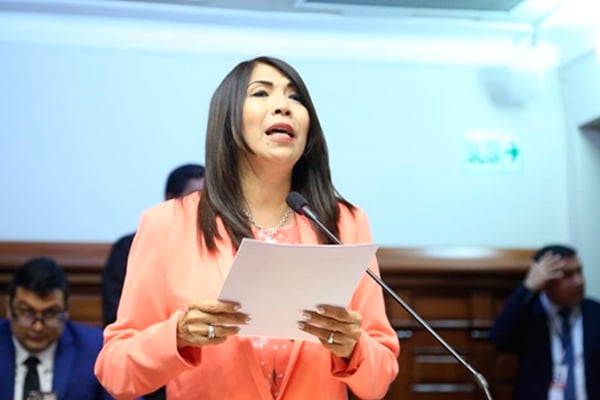 PJ rechaza pedido de María Cordero para anular proceso por recorte de sueldo